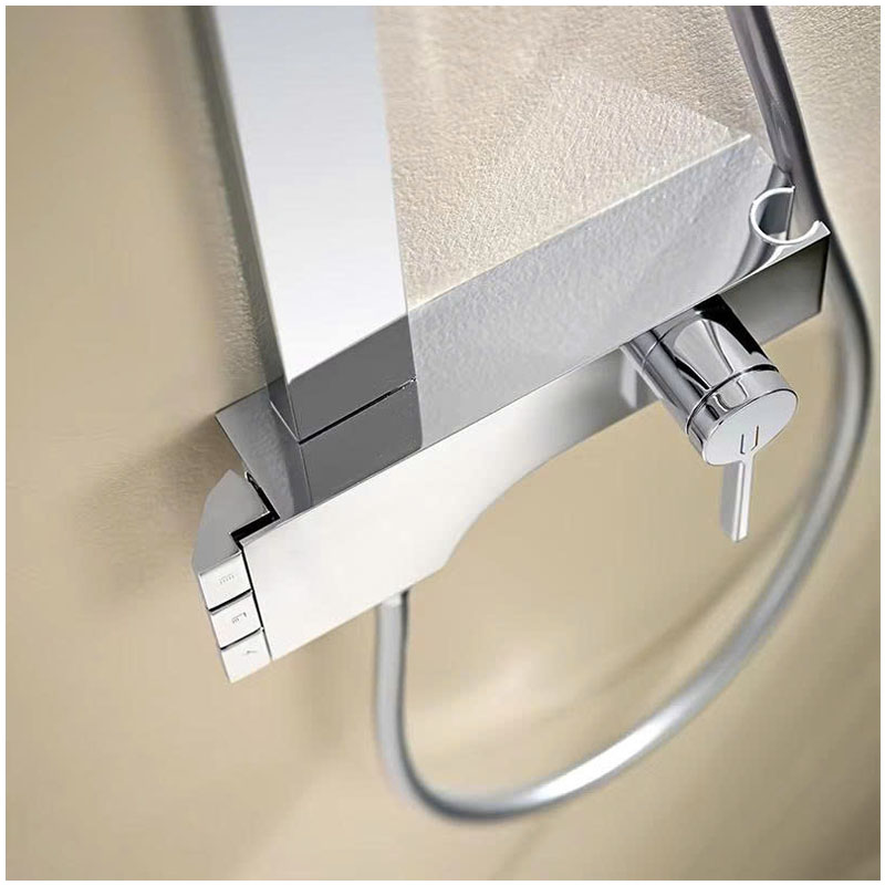 Sen cây tắm mưa RGL91573 treo tường