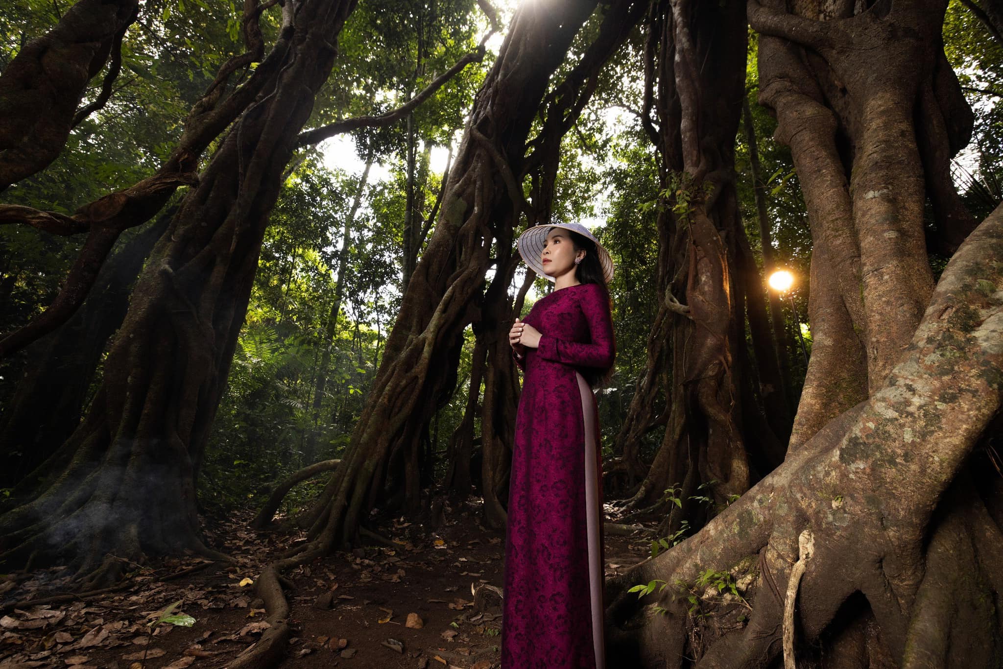Chụp ảnh áo dài tại Vườn quốc Gia Nam Cát Tiên với Vải áo dài Cẩm Tú 2
