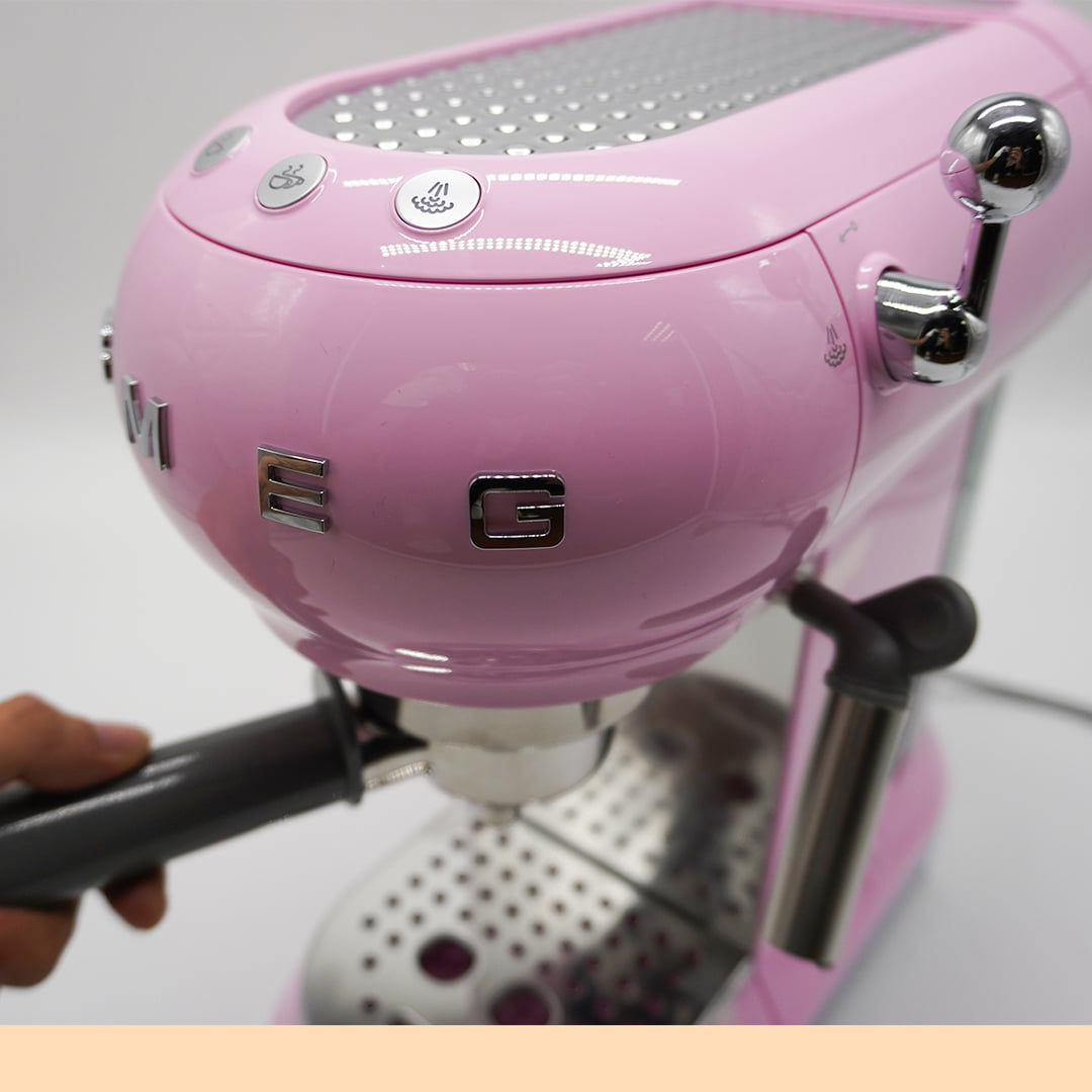 Máy pha cà phê SMEG