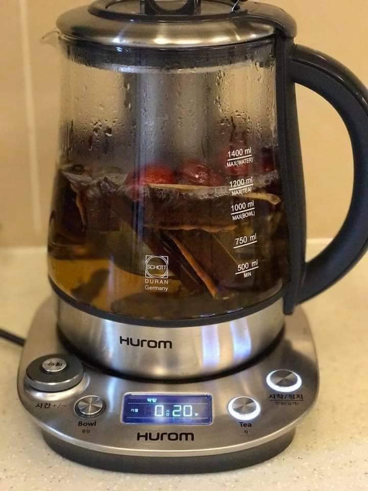 Ấm chưng yến và pha trà Hurom Tea Master TM-P02FSS
