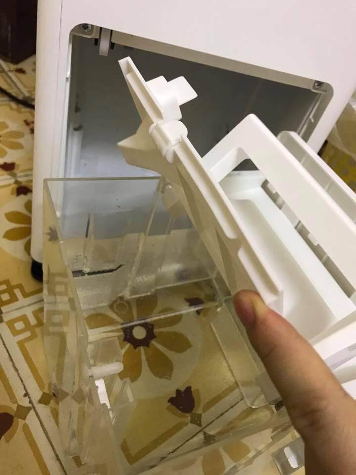 Máy hút ẩm Stadler Form Albert VLO-032 dung tích 20L