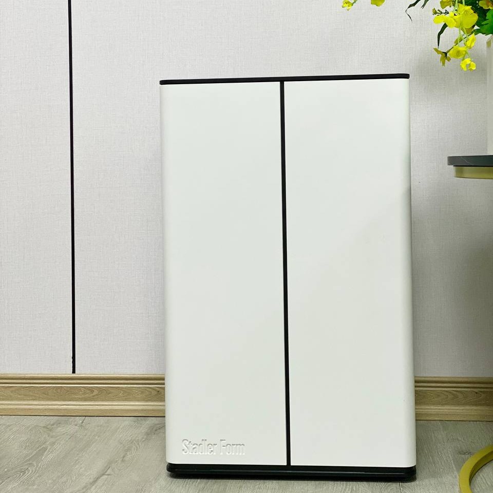 Máy hút ẩm và lọc không khí Stadler Form Lukas 20L (L-031E)