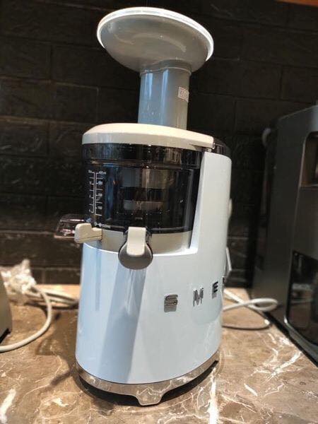 MÁY ÉP TRÁI CÂY CHẬM SMEG SJF01