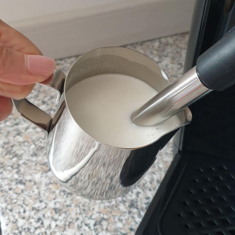 Máy pha Cà Phê Philips Series 2200 EP2225/10, Công suất 1500W