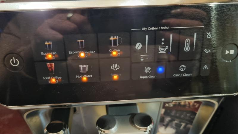 Máy pha café tự động Philips Series 3300 - EP3326/90 Made in Romania