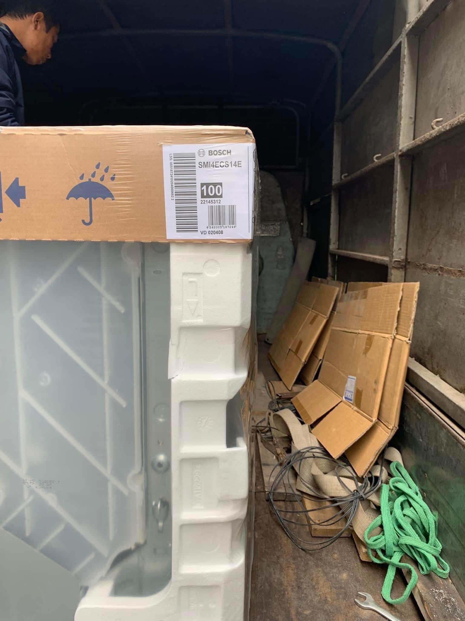 Máy rửa bát bán âm Bosch SMI4ECS14E Serie 4, dung tích 13 bộ