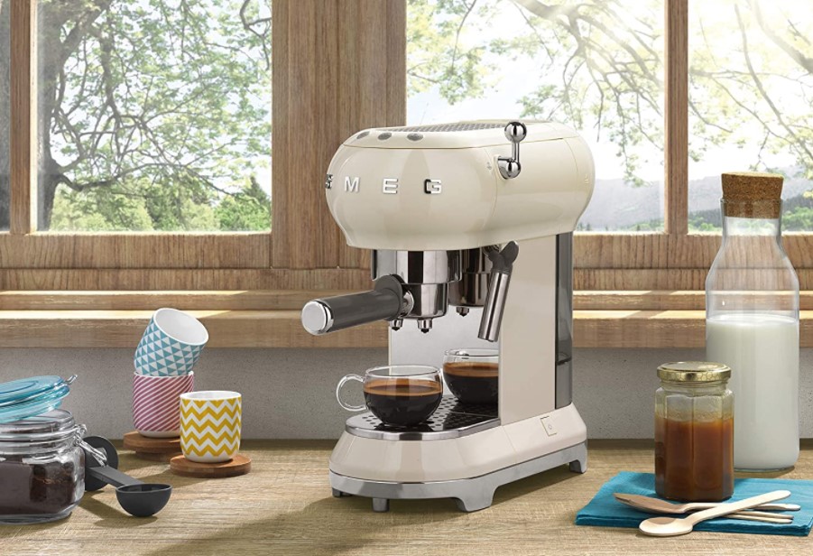 Máy pha cà phê SMEG