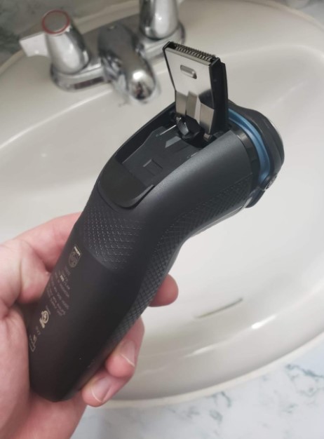 Máy cạo râu Philips Series 3000 - S3133/51