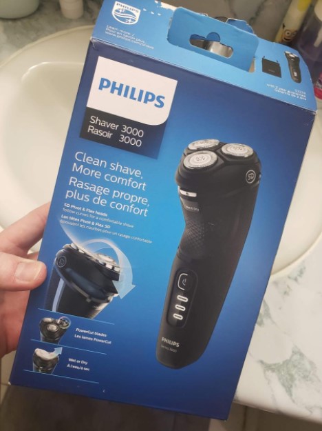Máy cạo râu Philips Series 3000 - S3133/51