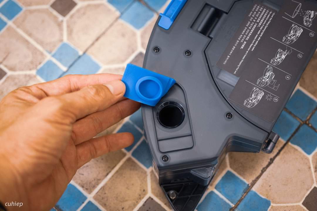 Robot hút bụi lau nhà Ecovacs Deebot Y1 Pro Plus