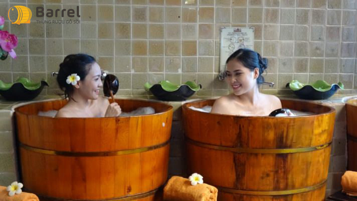 bồn tắm gỗ ngâm thảo dược