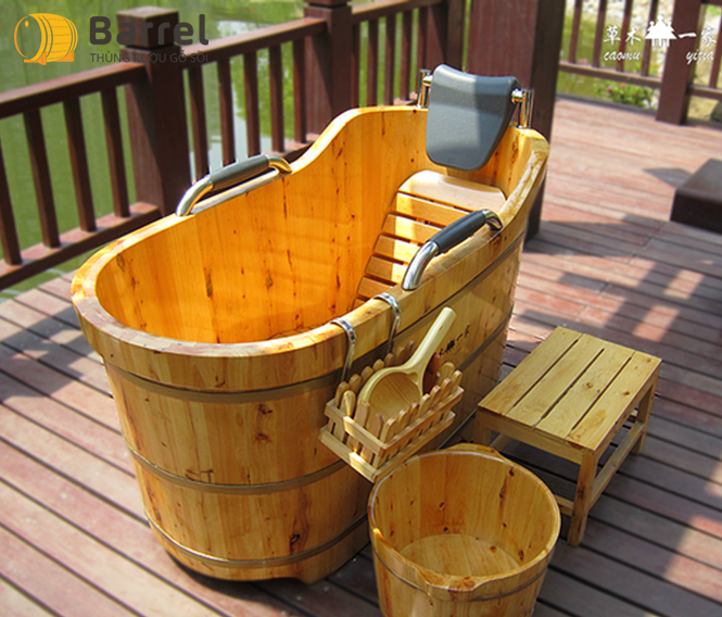 bồn tắm gỗ đinh hương