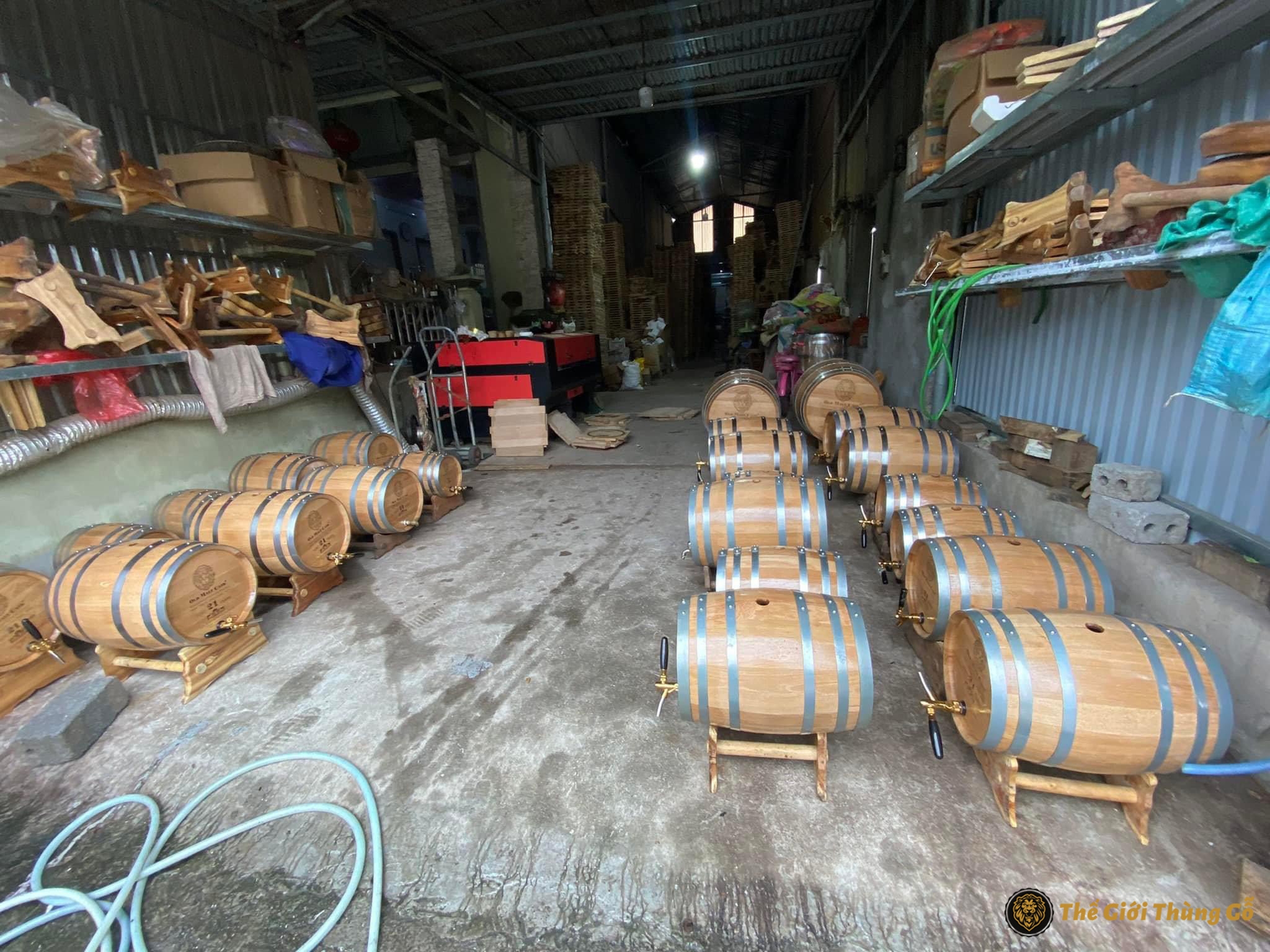 giá thùng gỗ sồi ngâm rượu