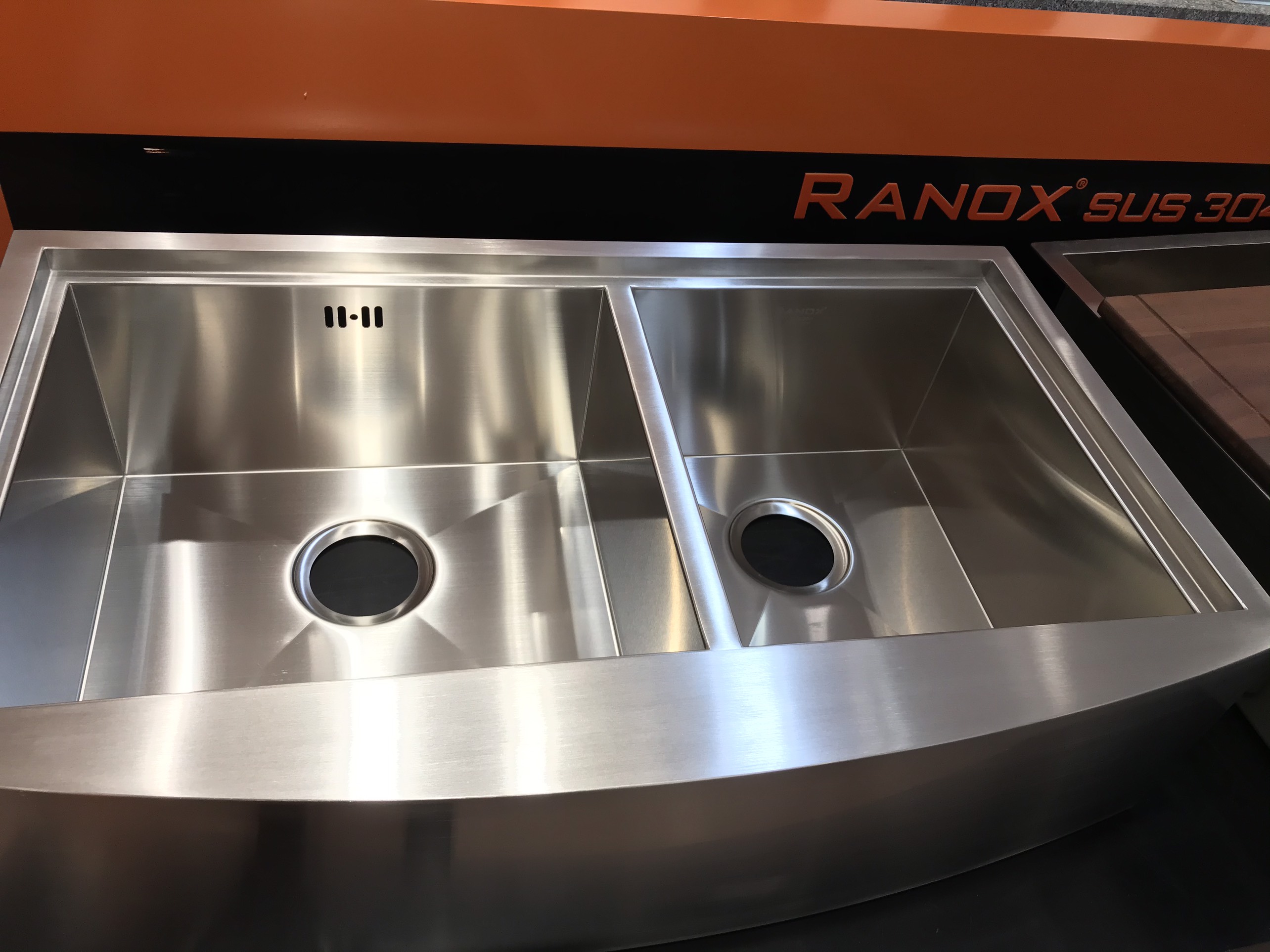 Chậu rửa bát Apron sink ranox RN4499 - 05