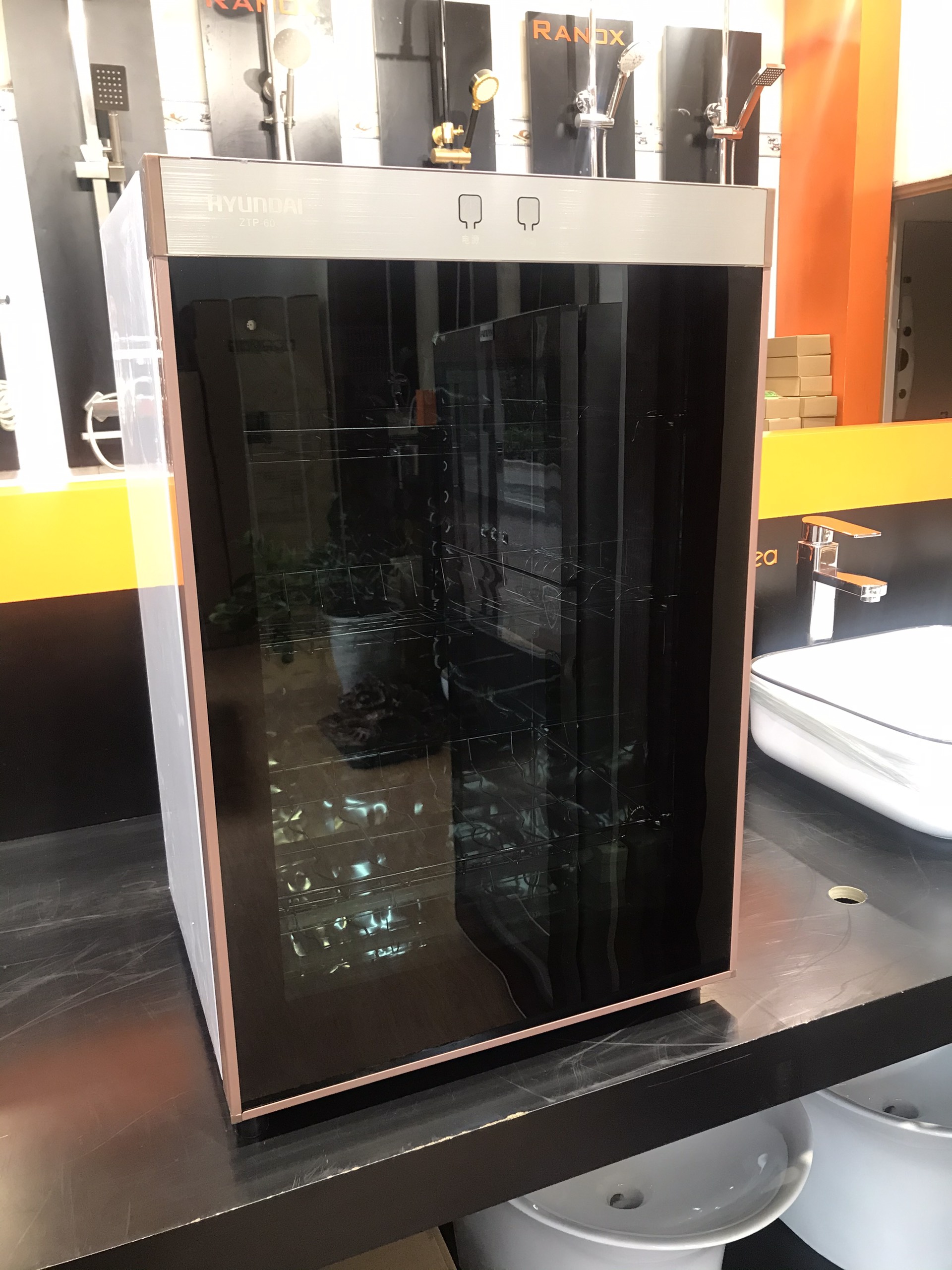 Có nên mua máy sấy bát gia đình HYUNDAI - 02