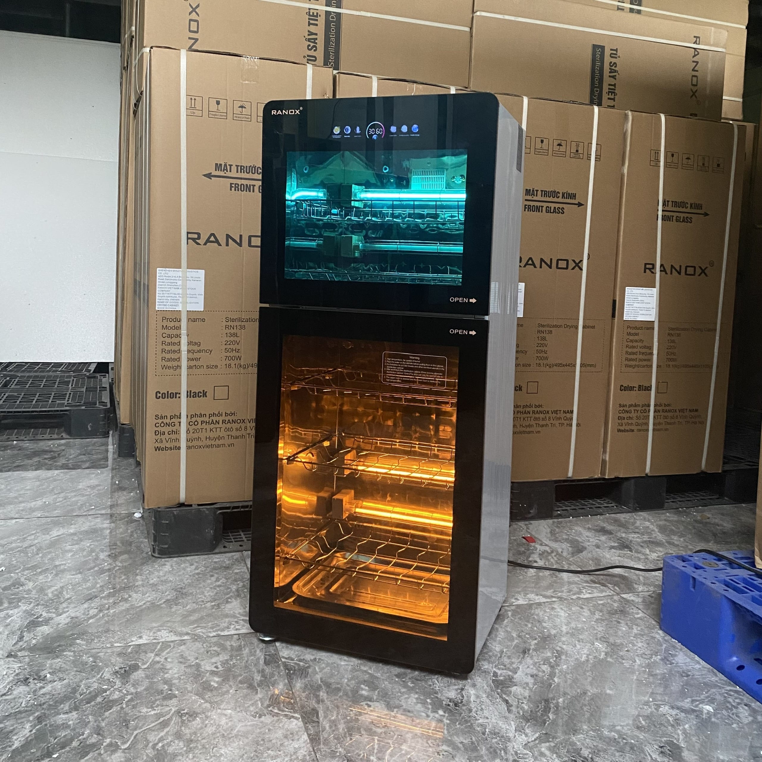 Tủ sấy tiệt trùng bát đĩa Ranox công nghệ hiện đại UV + Ozone 1
