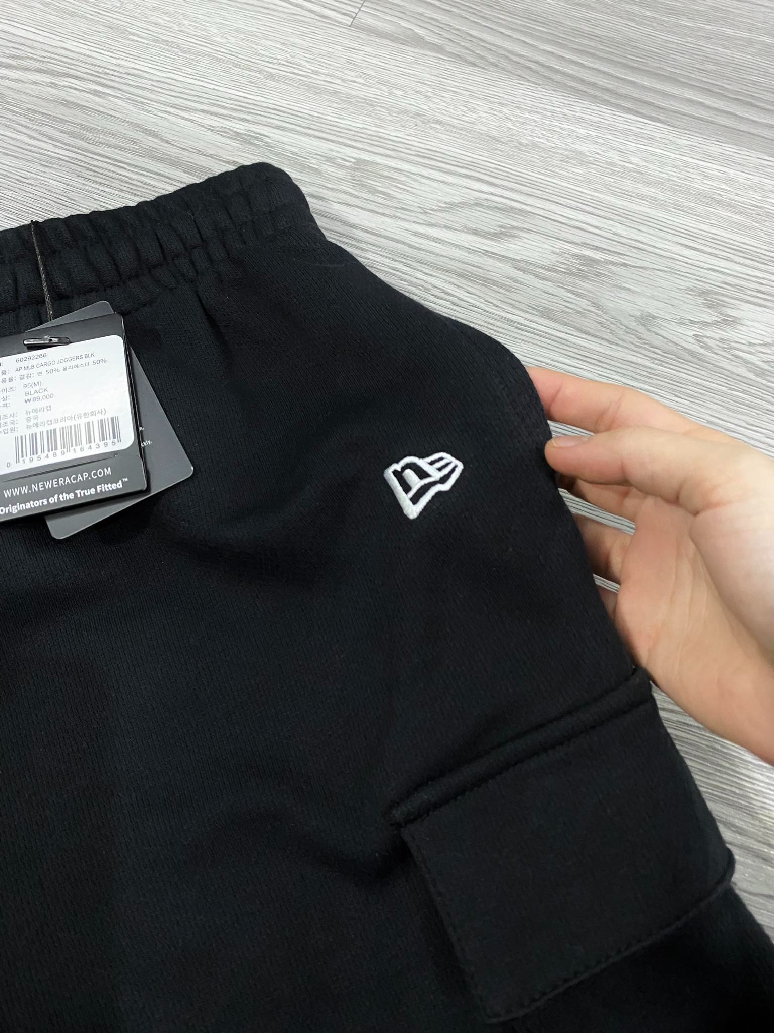 Quần Dài Chính Hãng - Quần Jogger Túi Hộp Nỉ Ne Cargo Jogger Newera Nvyofw - ''Black'' - 60292266