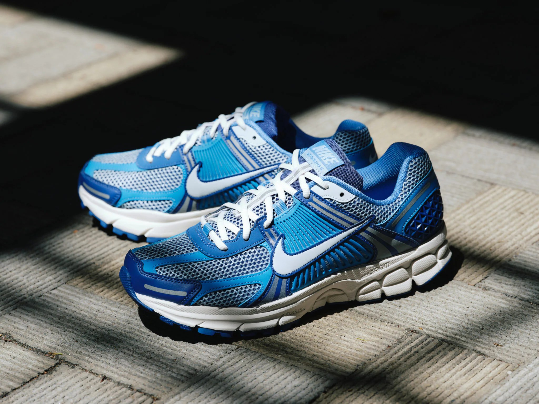 GIÀY CASUAL CHÍNH HÃNG - Nike Cools Down The Zoom Vomero 5 With “Worn Blue” - FB9149-400