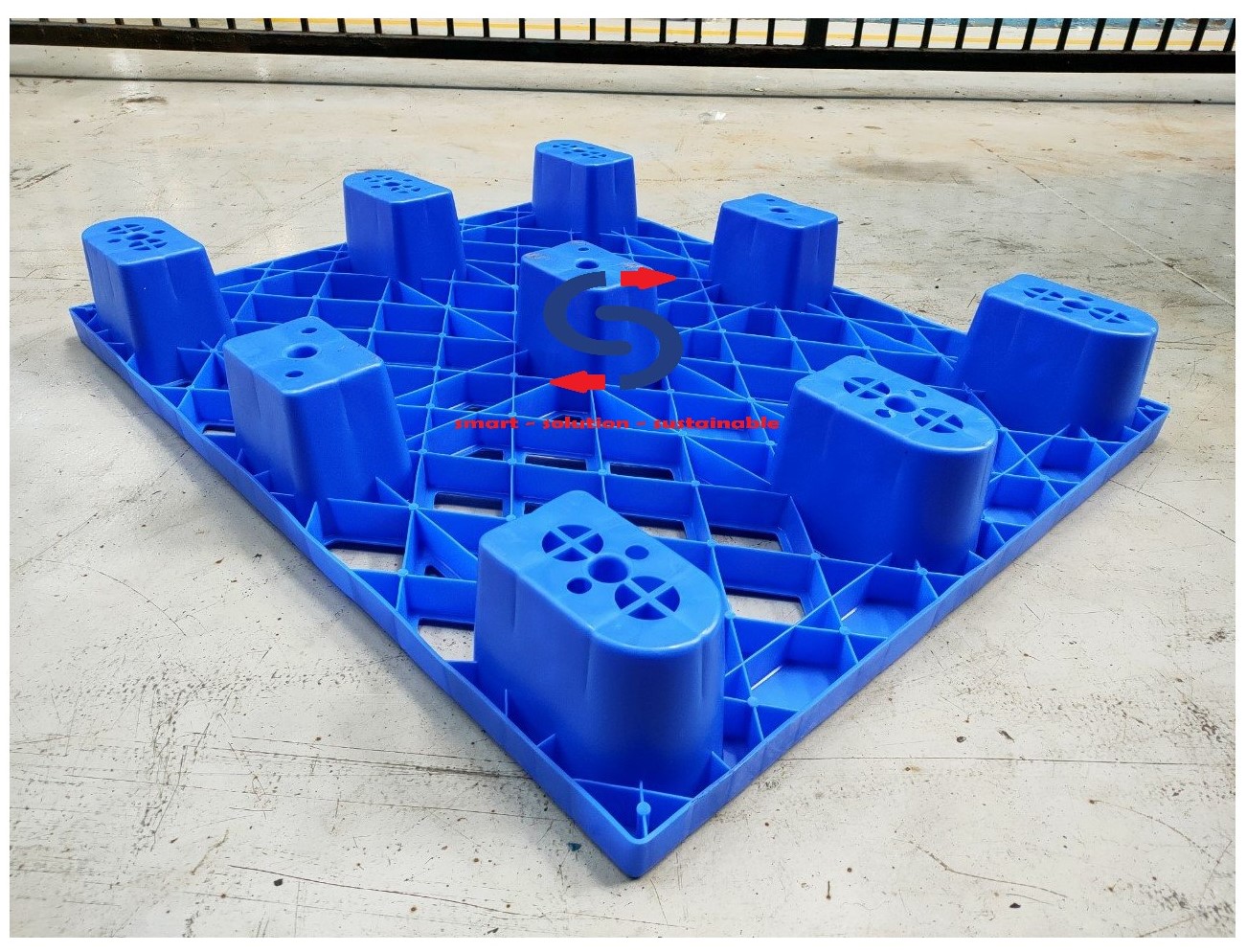 Pallet liền khối NLV1008B1