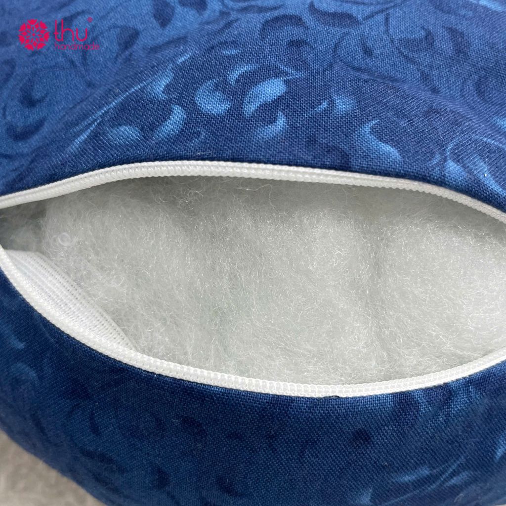 Vỏ gối và ruột ô tô bông polyester