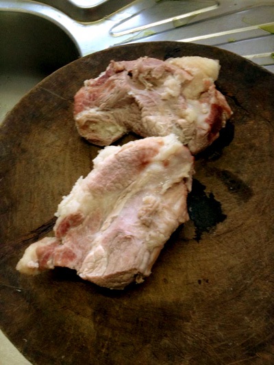 Khu Chung Cư Hoang Mang Vì Nước Dùng Nhiễm Amoni