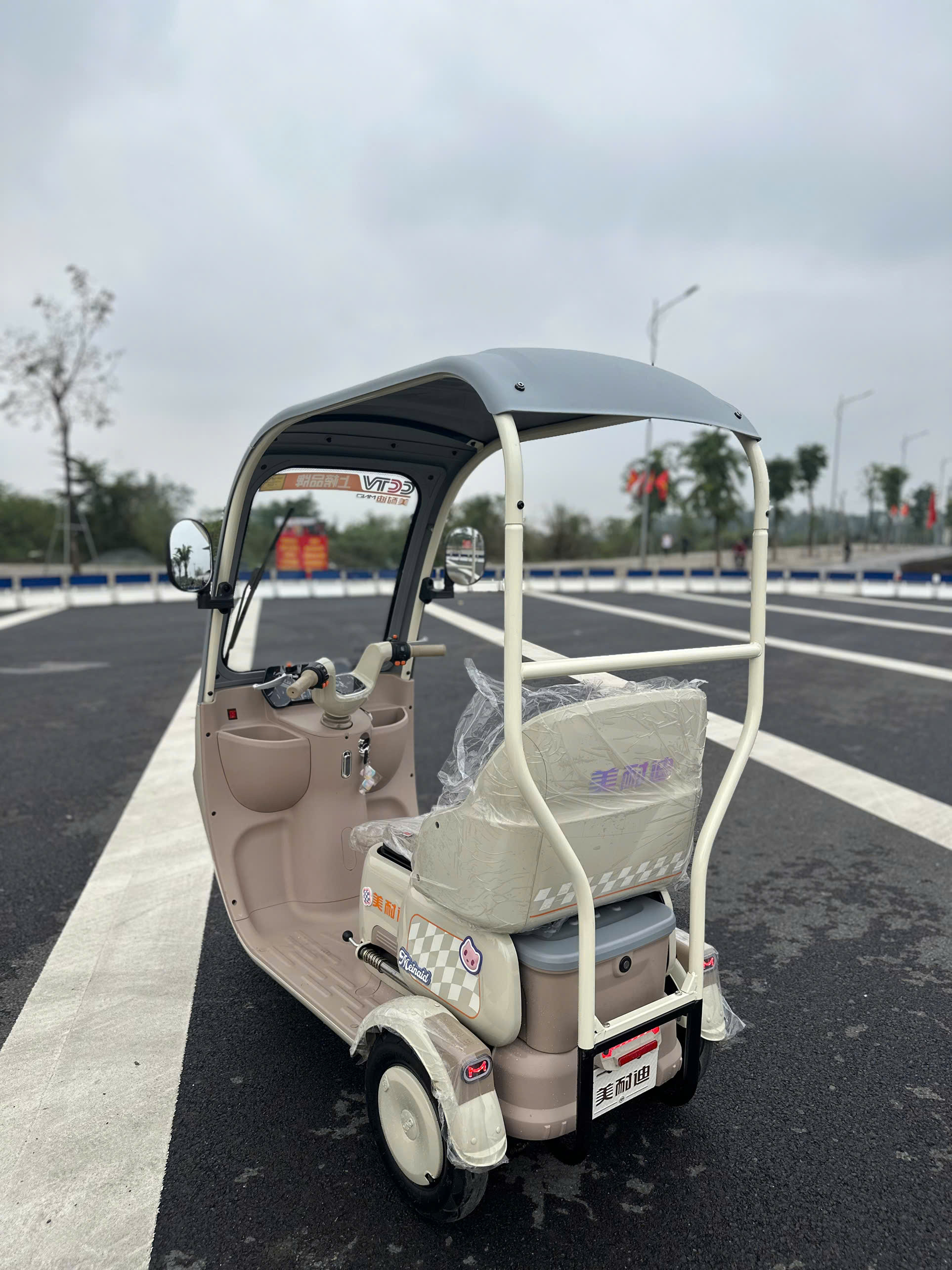 XE ĐIỆN BA BÁNH MEINAIDO F1 PRO 2025