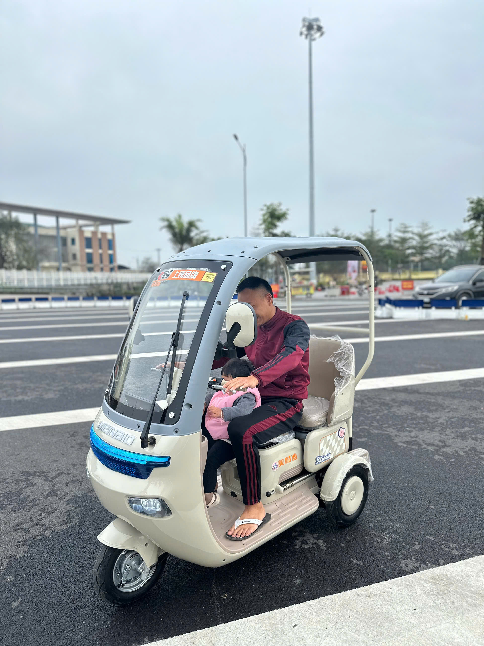 XE ĐIỆN BA BÁNH MEINAIDO F1 PRO 2025