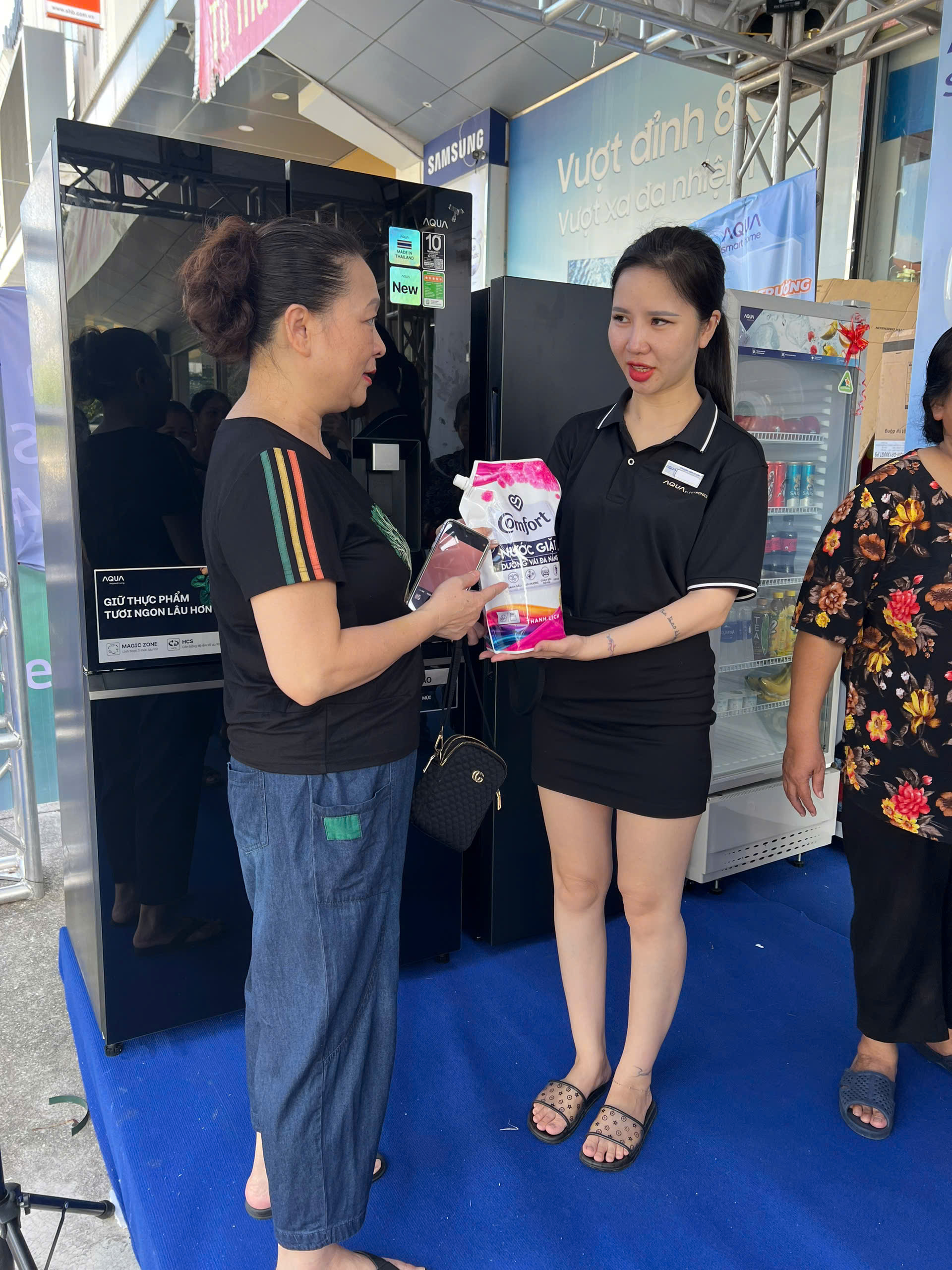 Bốc Thăm Trúng Thưởng Aqua Tại Điện Máy Văn Chiến