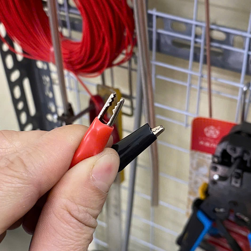 Alligator clip BNC signal cable