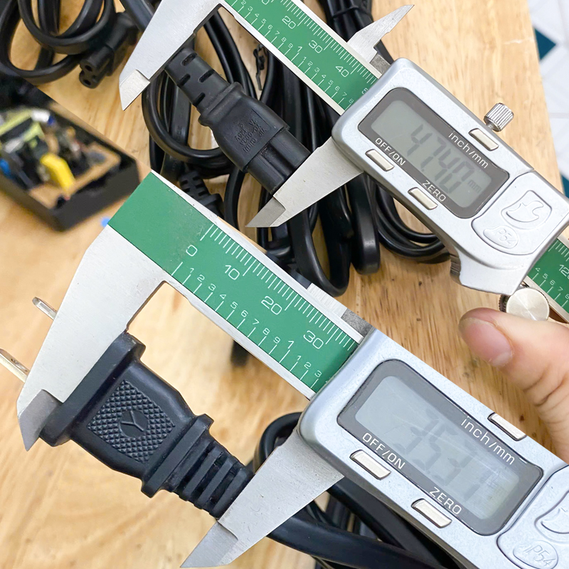 1-15P to C7 power cord