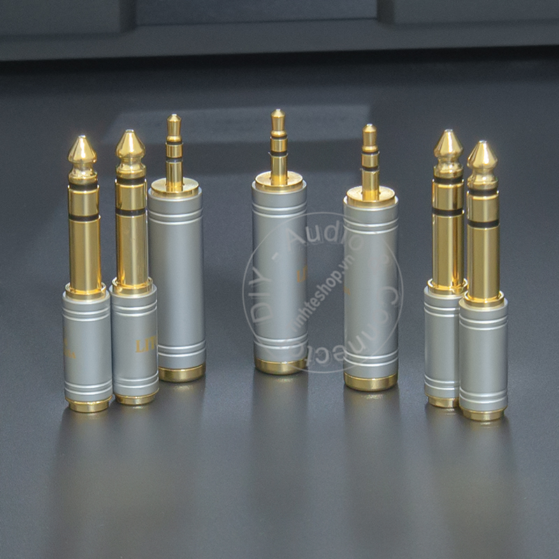 1/4 to 1/8 TRS jack plug