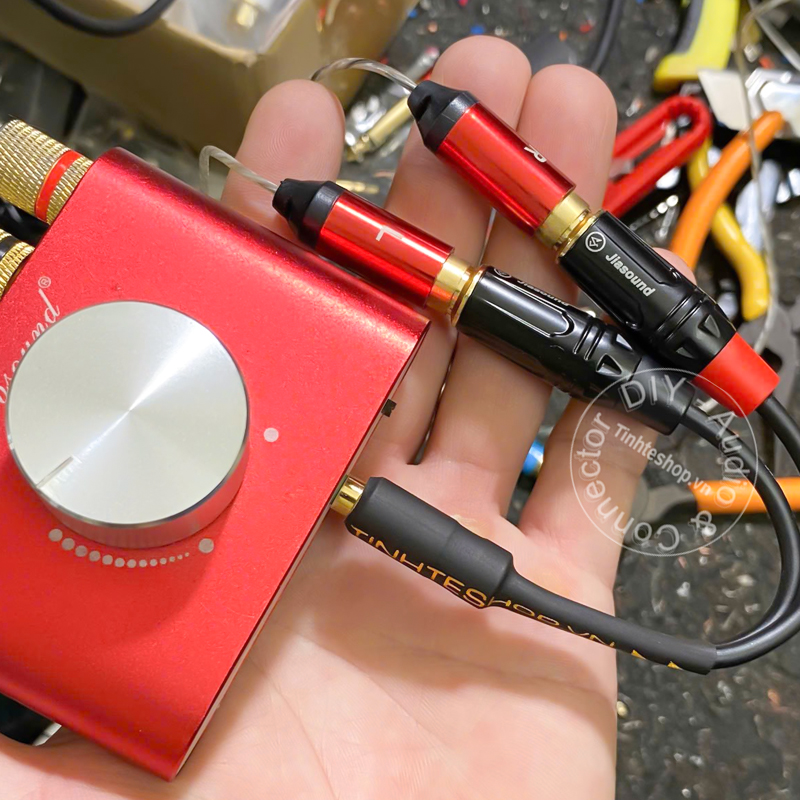 3.5mm male to 2 RCA female cable 15Cm