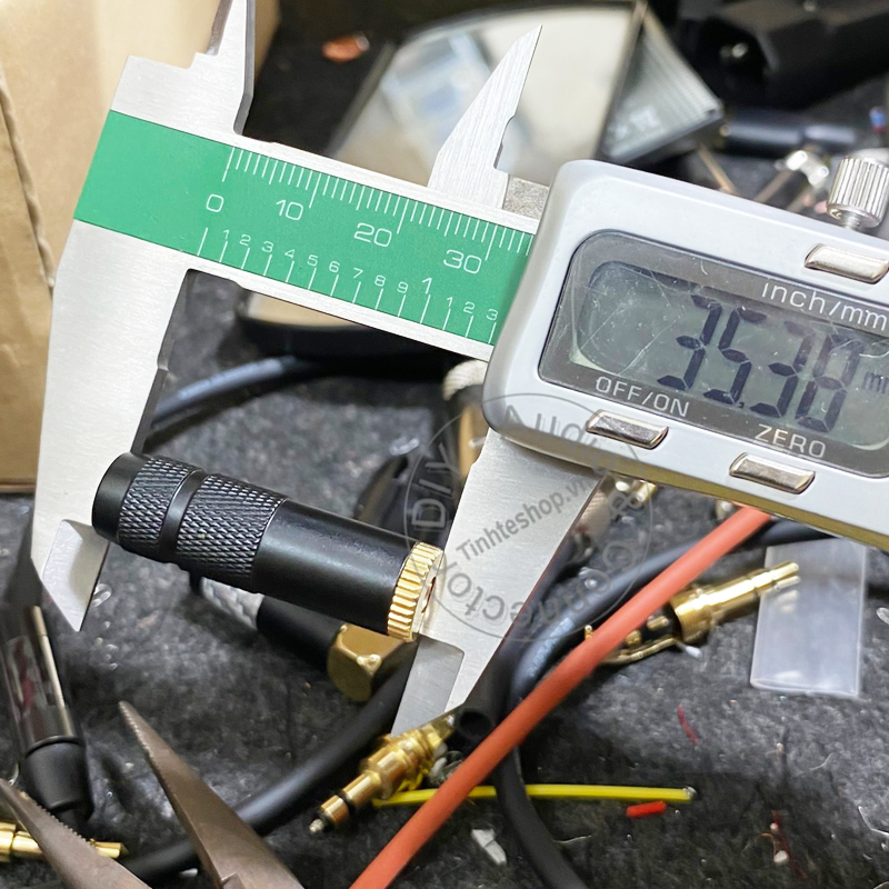 3.5mm 4-pole 24K gold-plated female audio jack