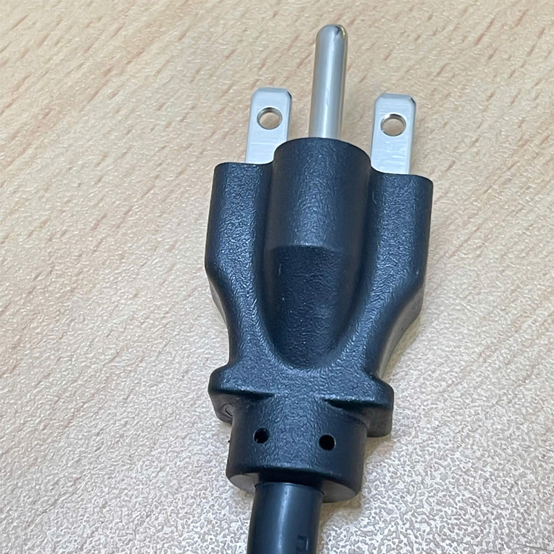 cap nguon nema 6-15p sang c13