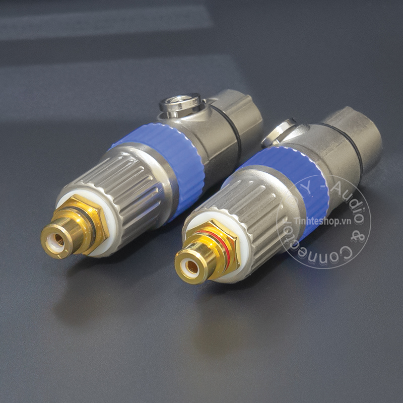 XLR female to RCA adapter