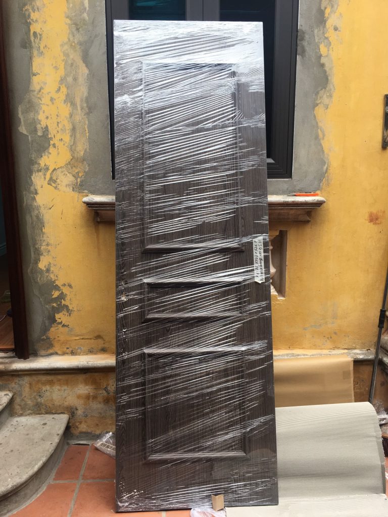 cánh cửa gỗ nhựa composite