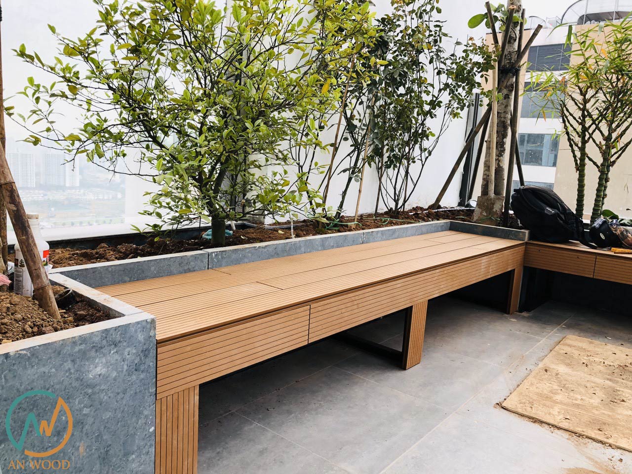 Ghế ngồi gỗ nhựa ngoài trời