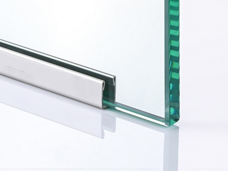 Nẹp kính cường lực bằng nhôm