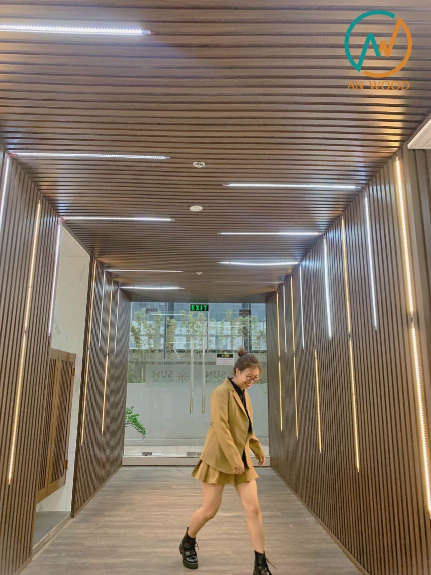 Trần nan gỗ nhựa văn phòng