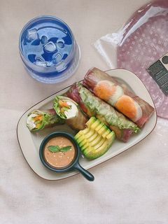 Bánh cuốn chay từ bánh tráng khoai lang tím GUfoods