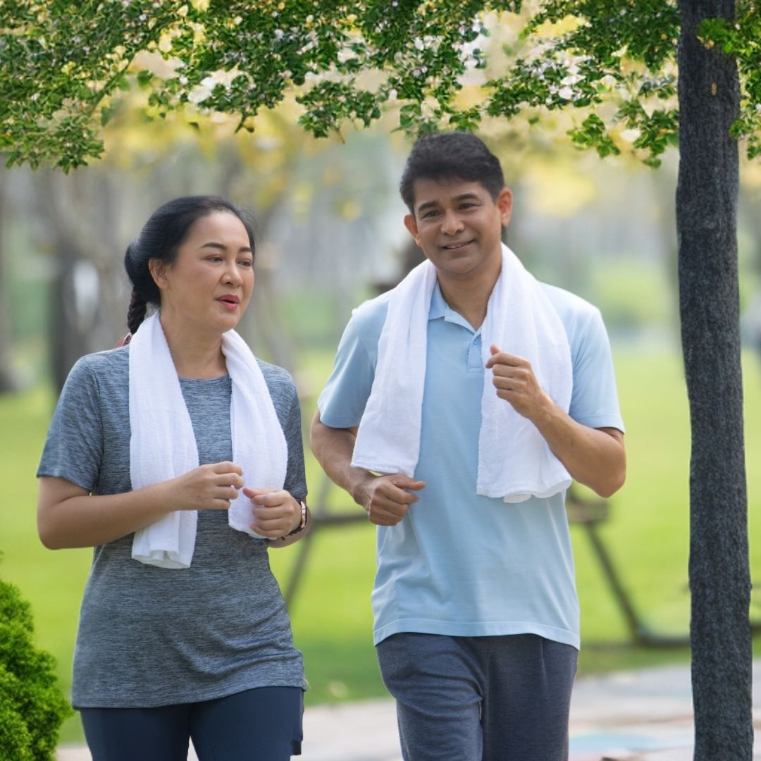 Lợi ích đi bộ 60 phút buổi tối