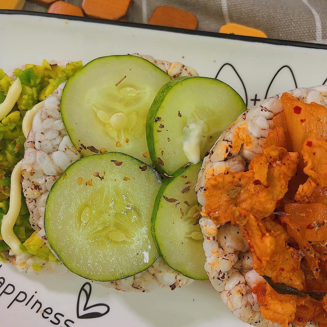 Snack bơ bánh gạo lứt