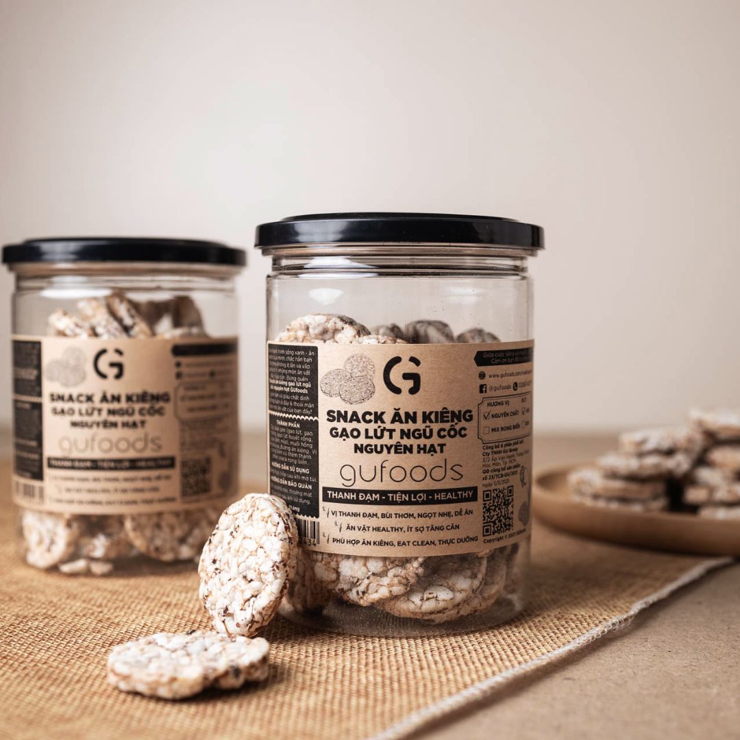 Giảm cân sau Tết healthy với snack gạo lứt ngũ cốc