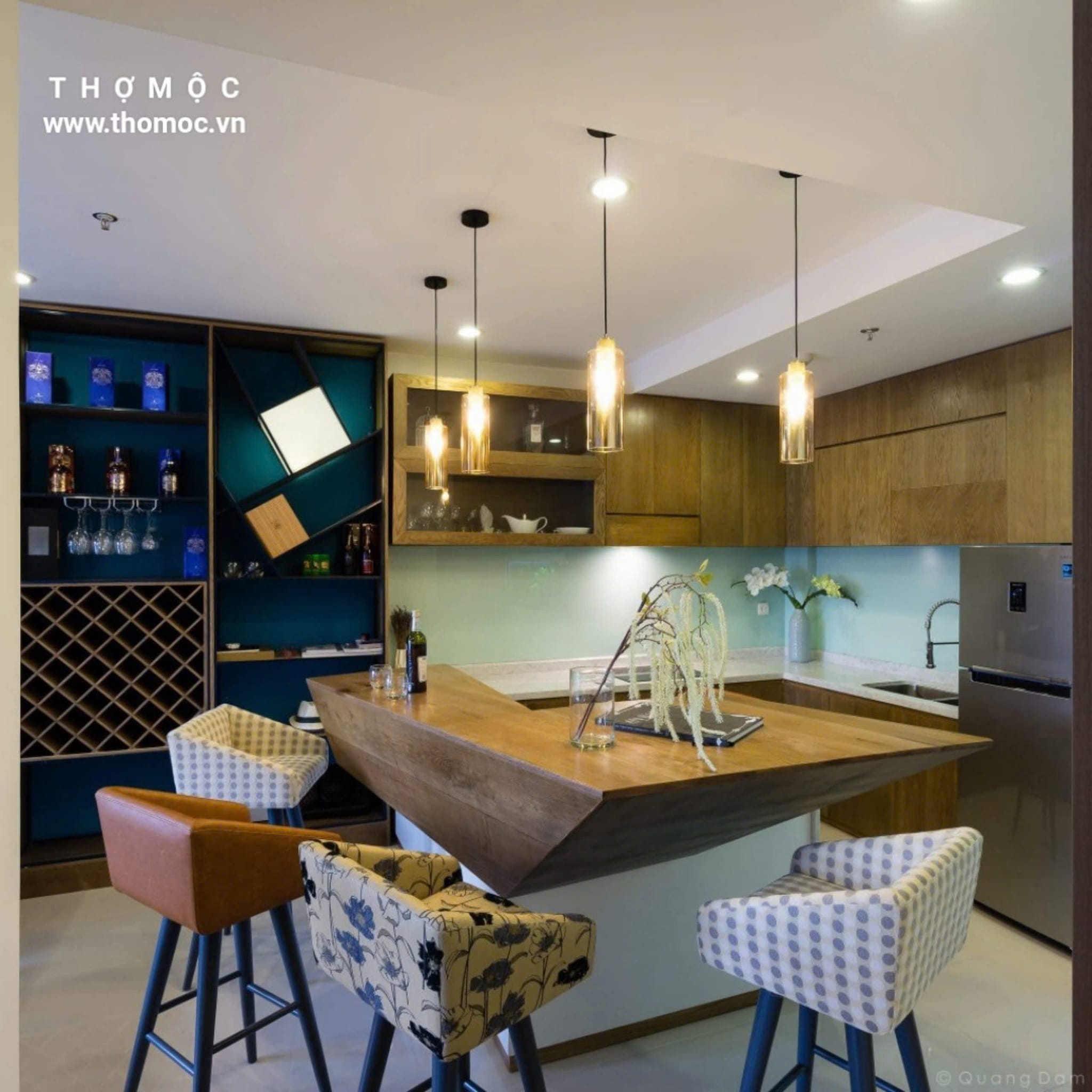 xuưởng bàn ghế gỗ thành phố hcm