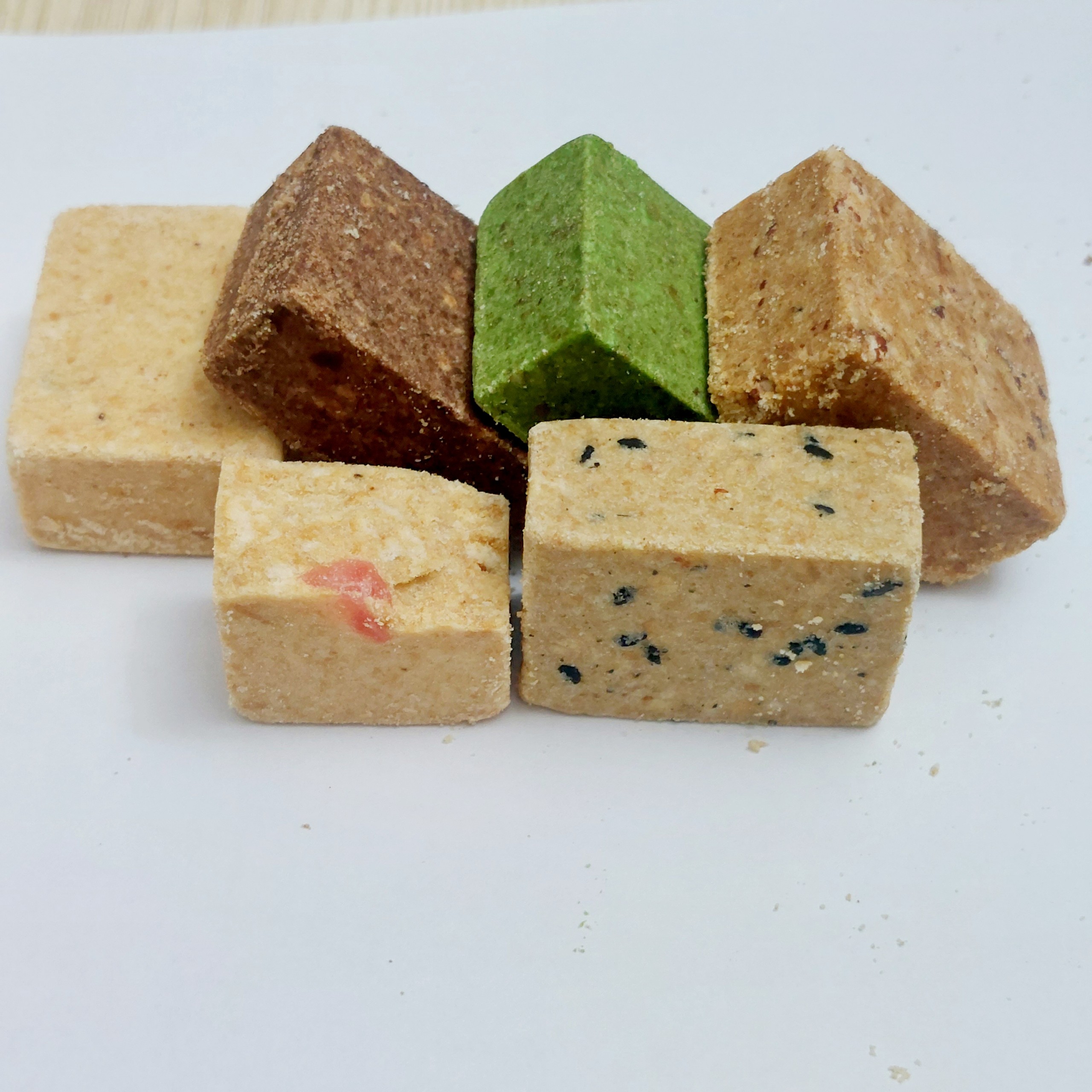 Lương khô mini SBT