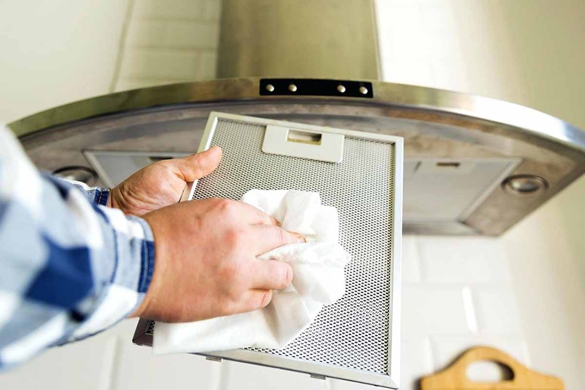 Lưới lọc được vệ sinh