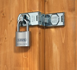 ổ khoá thép chống cắt vũng tàu