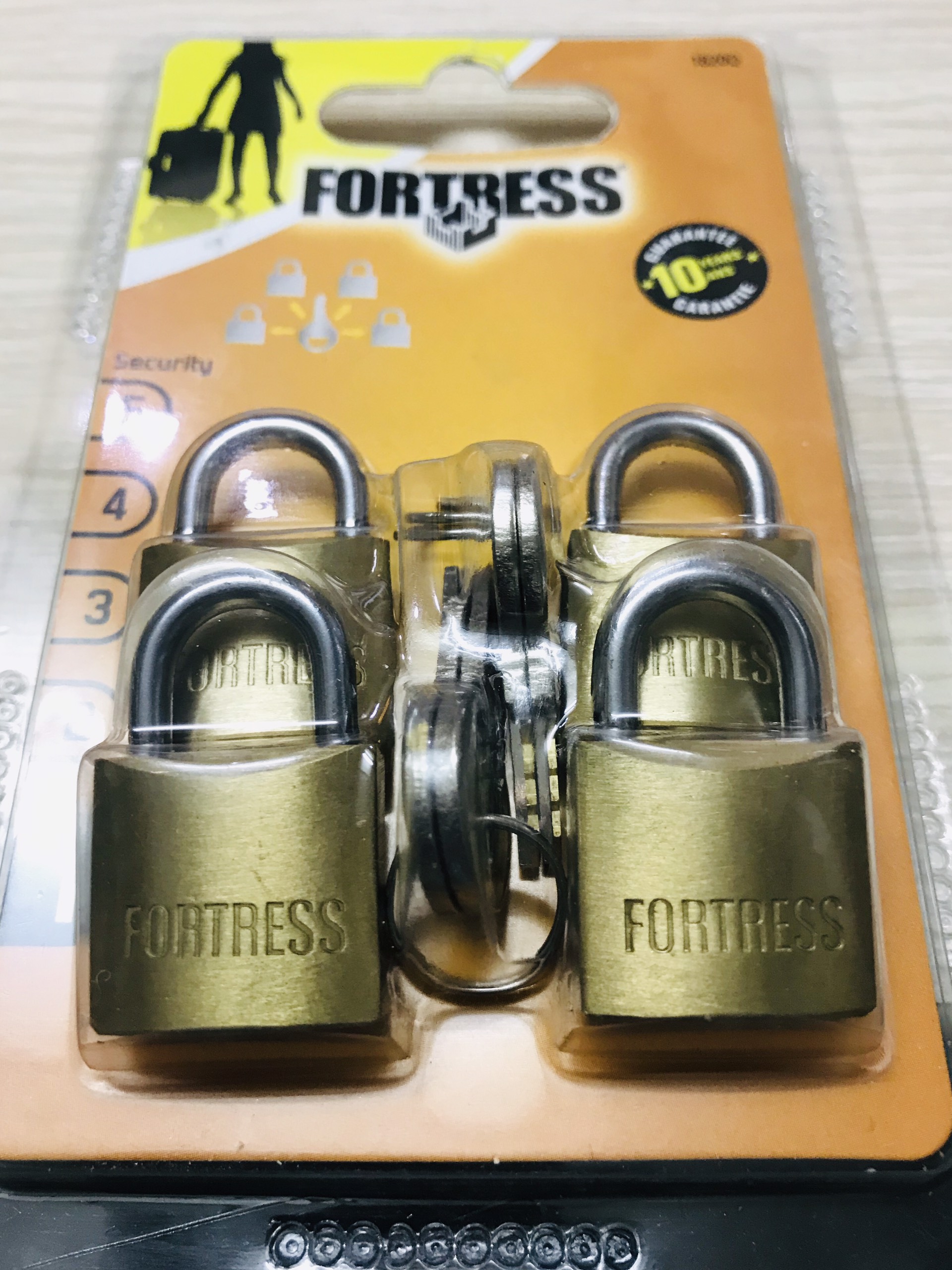 Bộ 4 ổ khóa Vali FORTRESS thau 1820Q 20mm - chìa răng