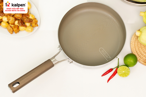 Chảo inox 304 liền khối phủ titanium KALPEN