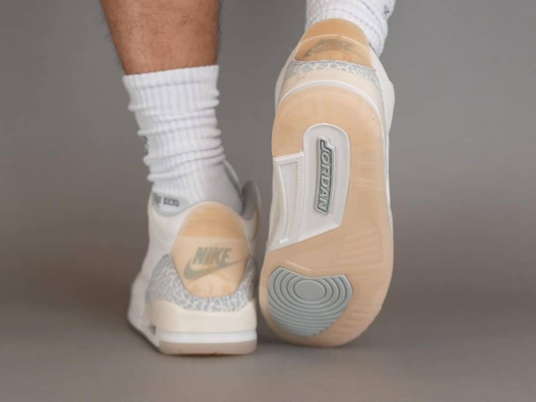 phối màu của Air Jordan 3 “Ivory”